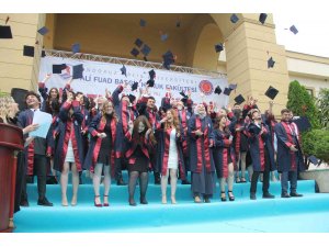 OMÜ Hukuk Fakültesi 2021-2022 dönemi mezunlarını verdi