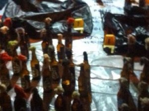 Beyoğlu'nda metruk binada bomba ve molotof kokteyli bulundu