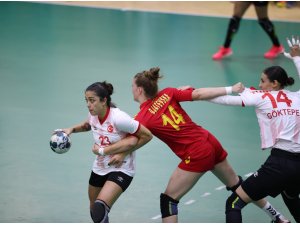 A Milli Kadın Hentbol Takımı, Kuzey Makedonya’yı mağlup etti