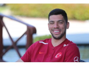 Cenk Özkacar: "Milli Takım listesinde ismimi görünce ağladım"