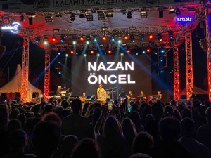 Kadıköy Kalamış Yaz Festivali’nde Nazan Öncel rüzgarı esti