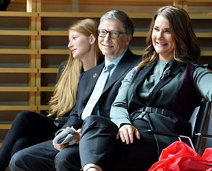 Bill Gates’in kızı Phoebe Adele Gates, mega yatla Bodrum'da