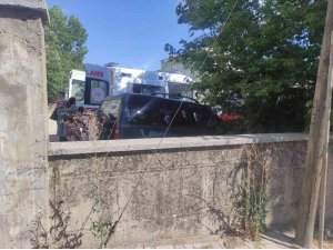 Manyas’ta trafik kazası 2 yaralı