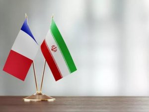 Fransa'dan vatandaşlarına uyarı: İran'a seyahat etmeyin