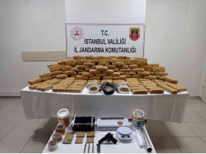 Jandarma 125 kilo uyuşturucu madde ele geçirildi