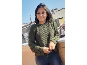 Saplantılı olduğu 16 yaşındaki Beyza Doğan’ı vurarak öldüren katil zanlısı Salim Tekin tedavi gördüğü hastanede hayatını kaybetti