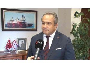 Prof. Dr. İlhan: “Murat, Kutsi ve Hakan İlhan gemilerinin, Abdülhamid Han gemimiz ile birlikte Kıbrıs’ın yanı başında görev yapacak olması çok kıymetli”