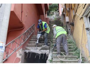 Yenidoğan Mahallesi’nde merdivenler yenileniyor