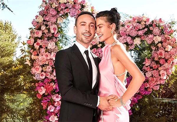 Evlilik kararı alan Oğuzhan Koç ve Demet Özdemir'in düğünü ertelendi!