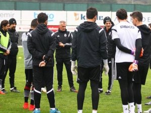 Bilic'ten futbolculara hücum uyarısı