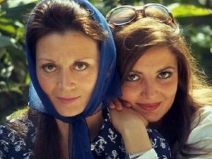 Yıldız Kenter'in kızı Leyla Kenter hayatını kaybetti