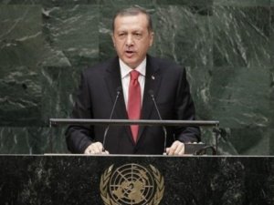 Economist: Türkiye siyaseti rehin alındı