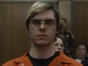 Dahmer’ın başrolü Evan Peters isyan etti: “Artık normal birini oynamak istiyorum”