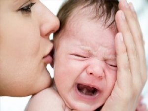 Bebeklerin çok ağlamasının nedeni acı eşiklerin düşük olması