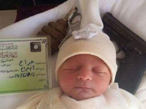 IŞİD bebeğe nüfus cüzdanı verdi