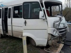 Kütahya'da feci kaza! 13 kişi yaralandı