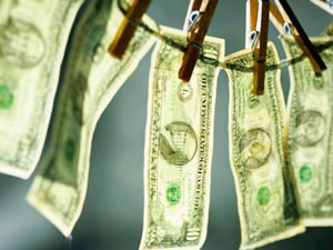 SPK'nın tartışılacak kararı emsal olabilir: Kayıt dışı paraya 'bavul' izni