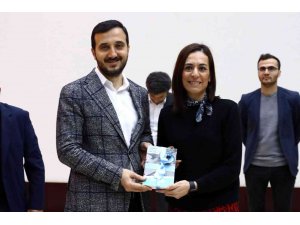 Bağcılar’da öğrenciler her gün yaşı kadar kitap sayfası okuyacak