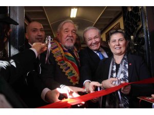 Söke’de "Kaktüslü Ev" kitapevine dönüştürülerek açılışı yapıldı