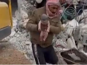 Enkazda doğan 'mucize' bebek için binlerce evlatlık başvurusu