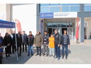 Depremzedeler KYK yurtlarına yerleşmeye başladı