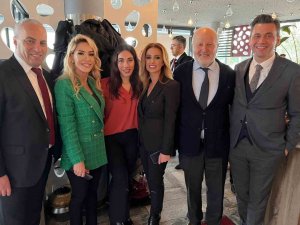 Türkiye’de İş Dünyası dergisi iş insanlarını Düsseldorf’ta buluşturdu