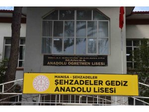 Şehzadeler Gediz Anadolu Lisesi ’Tasarım tescil belgesi’ aldı