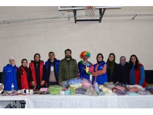 Kozluk’ta depremzede öğrenciler yararına etkinlik düzenlendi