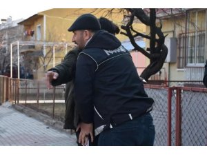 Erzincan’da çeşitli suçlardan aranan 10 kişi yakalandı