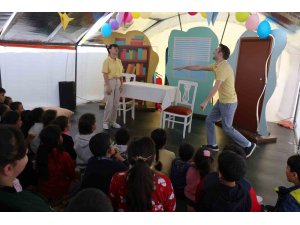 Berko Çocuk Tiyatrosu, Hatay’da depremzede çocuklara moral oldu