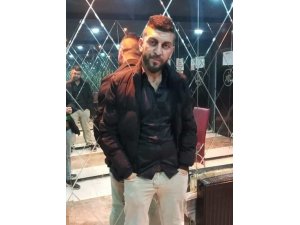 Eğlence mekanında garsonlar arasında bıçaklı kavga: 1 ölü