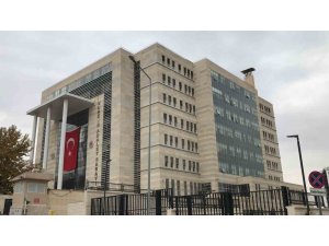 Oğlunu ve gelinini vuran baba yakalandı