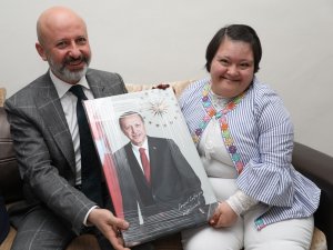 Başkan Çolakbayrakdar: "Down sendromluların her zaman yanındayız"