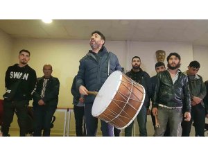 Manileriyle vatandaşları sahura kaldıracak olan davulcular belirlendi