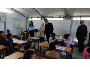 Bakan Özer: "Kahramanmaraş, Adıyaman, Malatya ve Hatay’ın bazı ilçelerinde eğitim öğretime başlayacağız"