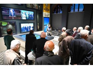 Konya Büyükşehir’den, huzurevinde kalan depremzedelere moral gezisi