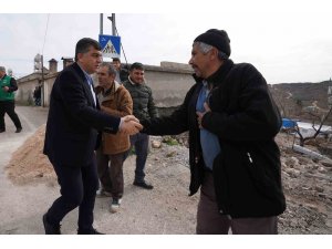 Şehitkamil’deki afetzedelere gıda ve hijyen paketi desteği verildi