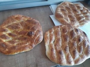 Selendi’de Ramazan pidesinin fiyatı belli oldu