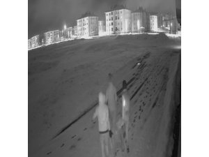 Ağrı’da kombi hırsızlığı güvenlik kamerasına yansıdı