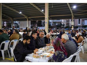 Konyaaltı’nda 7 noktaya iftar sofrası