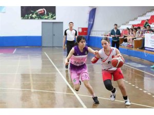 Aydın’da ’U16 Kızlar Bölge Şampiyonası’ tamamlandı