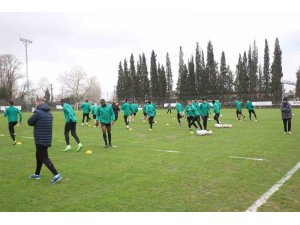 Sakaryaspor, Eyüpspor mesaisine başladı