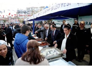 Başkan Çerçioğlu, iftarda vatandaşlarla bir araya geldi