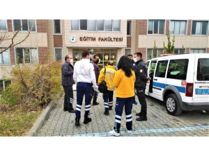 Pamukkale Üniversitesinde intihar şoku