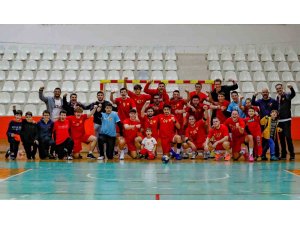 Göztepe Hentbol Takımı’nın hedefi 3’te 3 yapmak