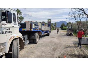 Ortaca’da yollar yenileniyor