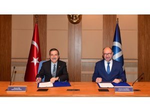 Anadolu Üniversitesi ile Tepebaşı Belediyesi arasında yaşlı bakımı için iş birliği protokolü imzalandı