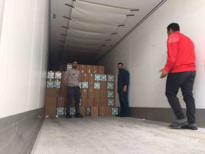 Manisa’dan gönderilen 2 bin gıda kolisi Altınözü’ne ulaştı