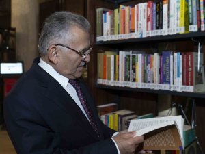 Başkan Büyükkılıç: “Kütüphanelerimizi Kayseri’de geleceğe miras bırakıyoruz”