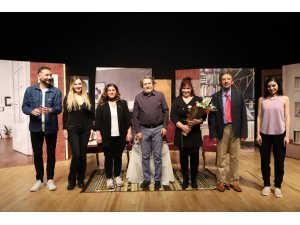 Kartal Belediyesi’nden Yaşlılara Saygı Haftası’nda tiyatro etkinliği